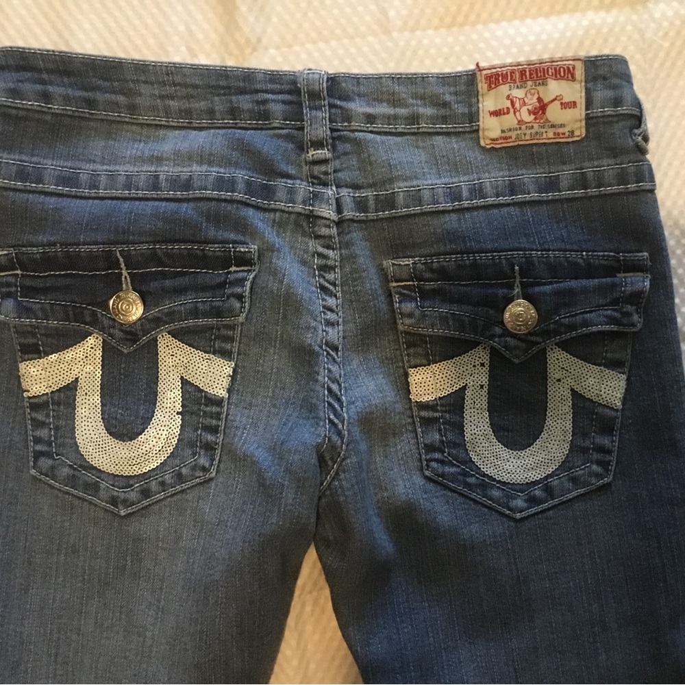 TRUE RELIGION JEANS/ SIZE 28/ FRONT RISE MEASUREMENT “7/ LENGTH “30 - Picture 3 of 6